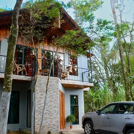 Roca Verde - Monteverde Cloud Forest Lodging Exterior photo