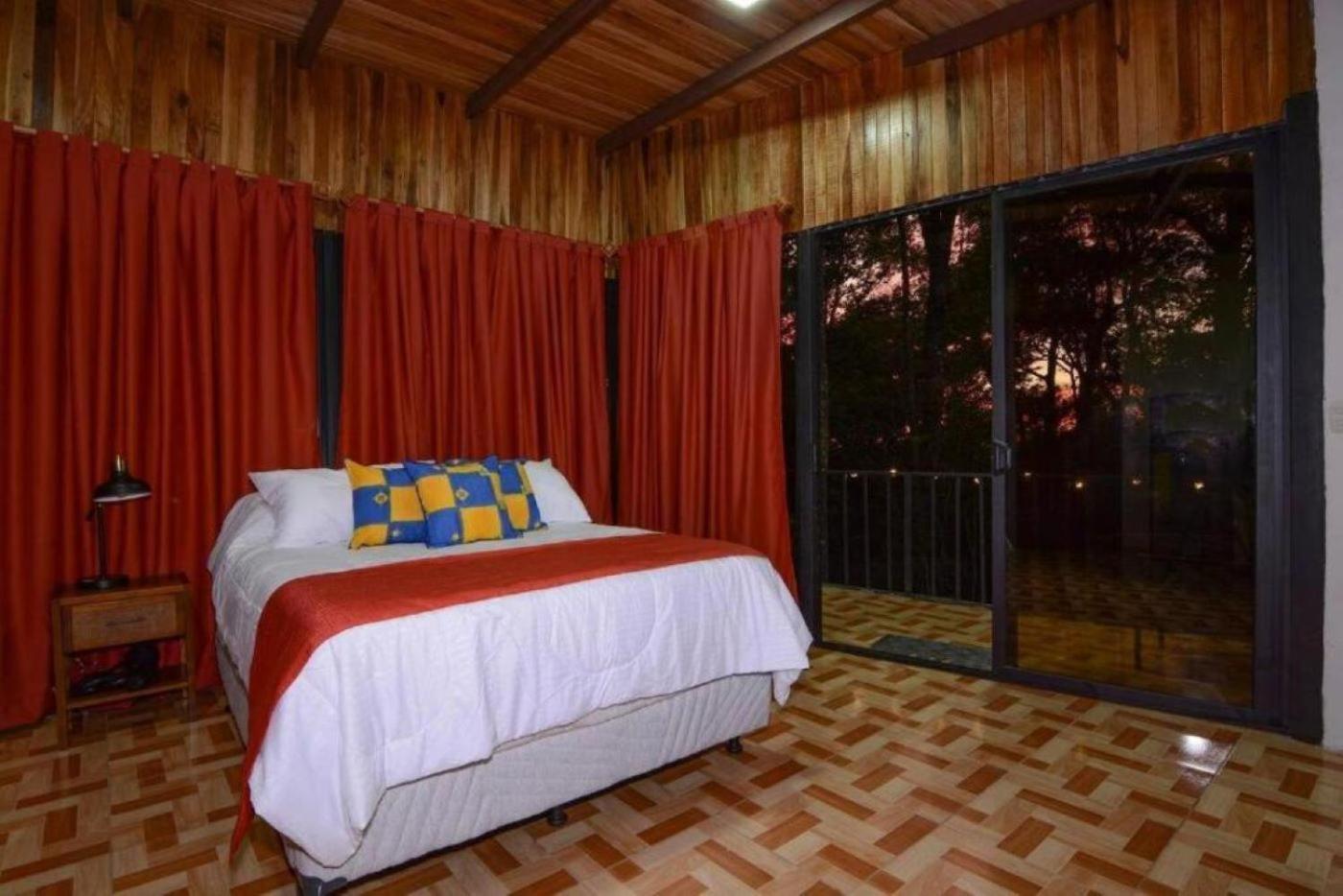Roca Verde - Monteverde Cloud Forest Lodging Exterior photo